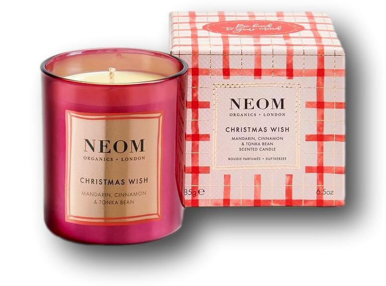 neom_organics_christmas_christmas_wish_candle_1_veker_clipped_rev_1 - Gimle Parfymeris blogg