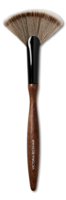 14. Victoria Beckham Fan Brush
